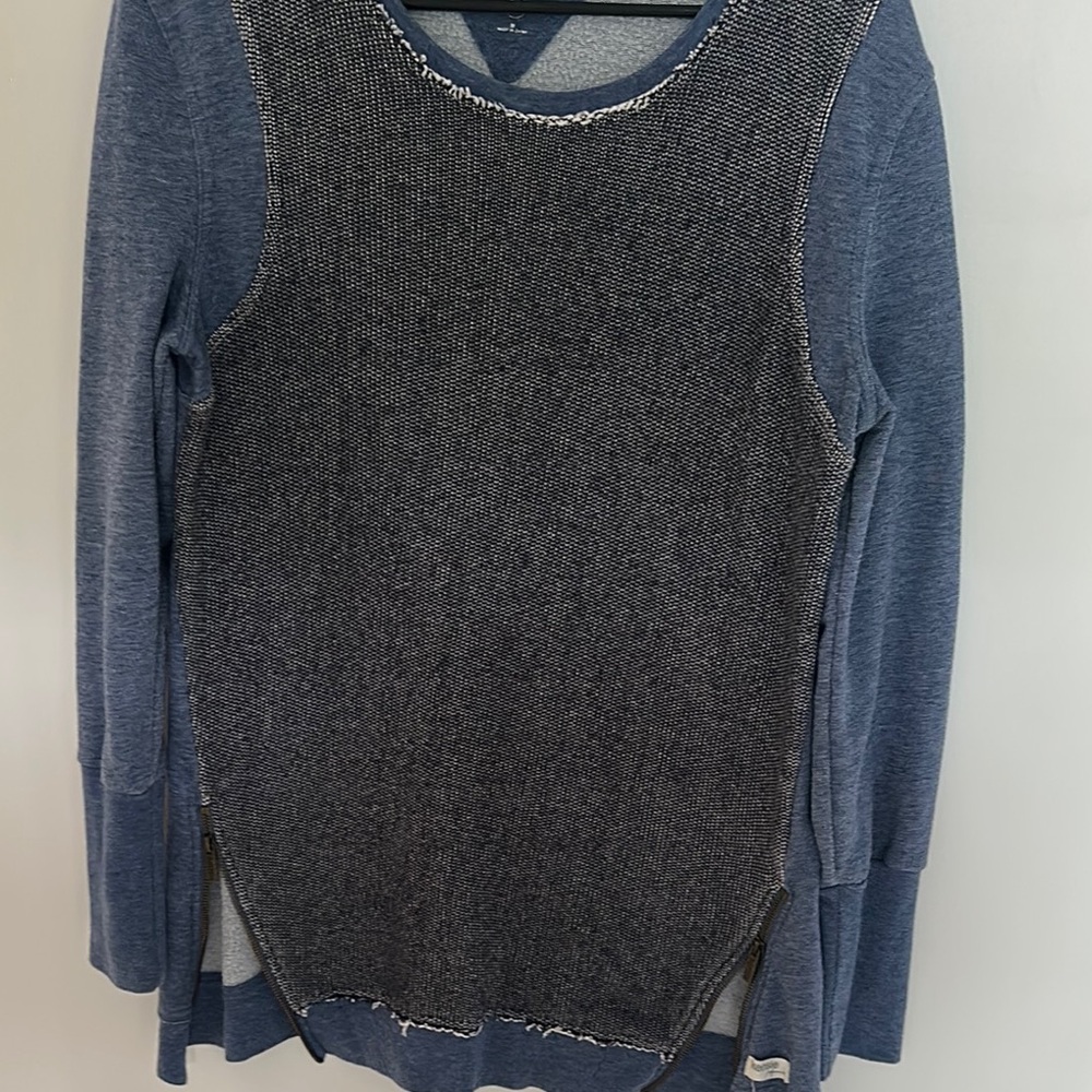 Kensie Blue and Gray Cowl Neck Sweater